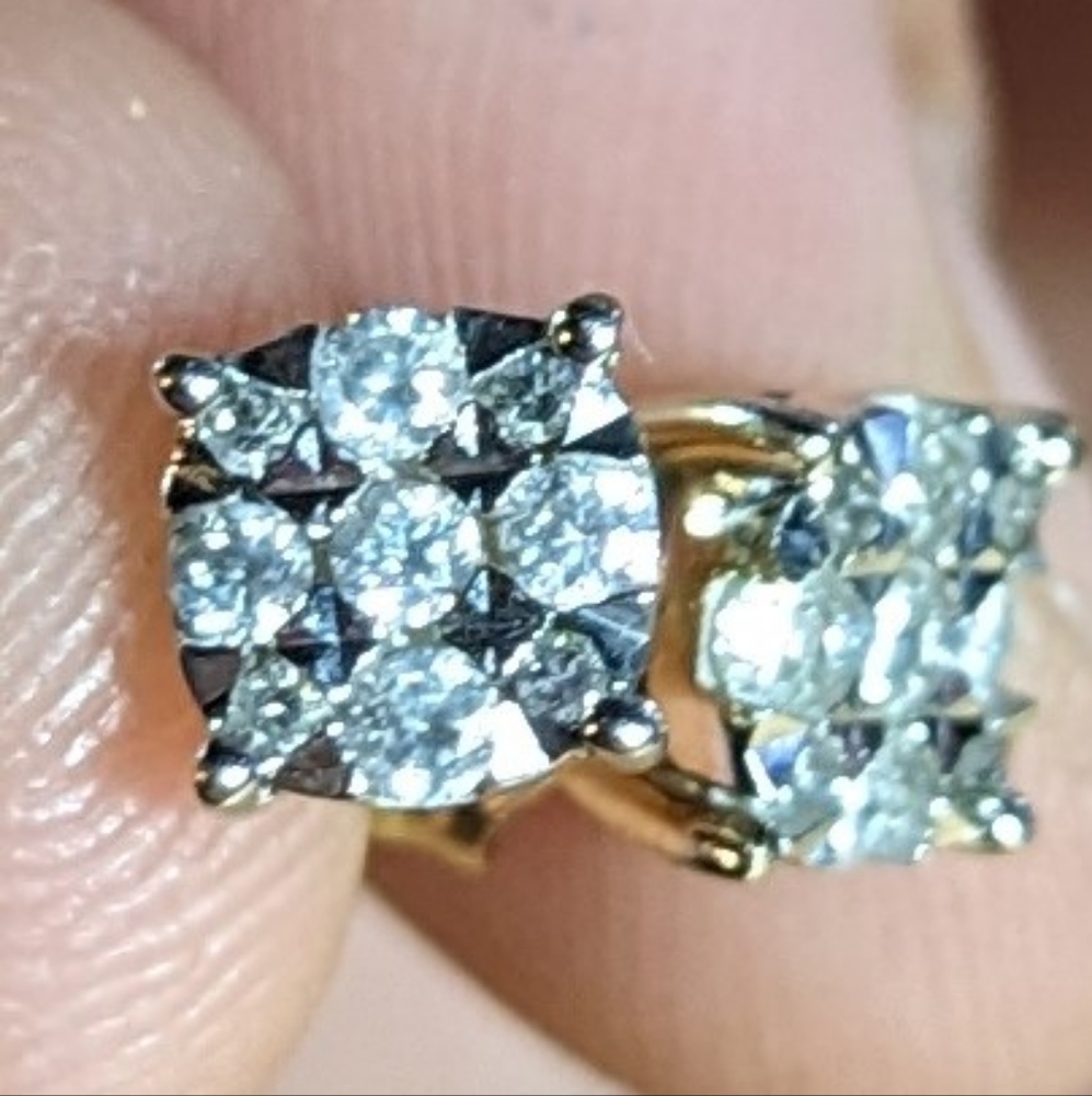 Diamond Earring - image 2